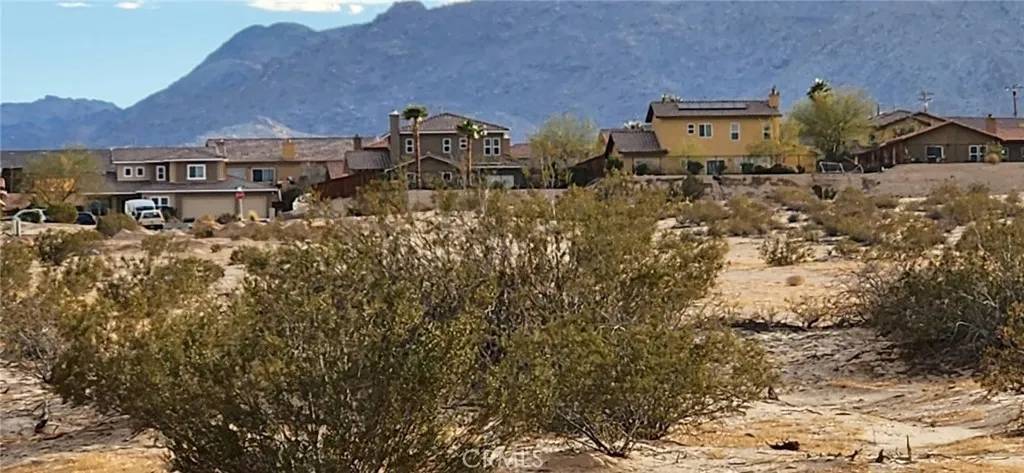 29 Palms, CA 92277,0 Desert Knoll