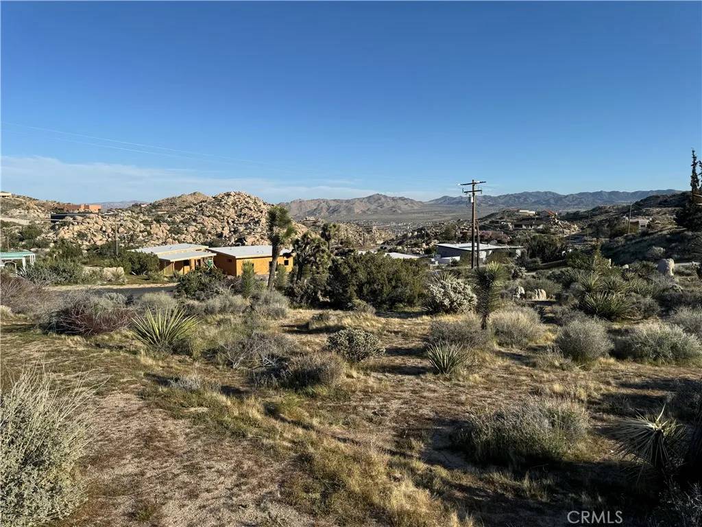 Yucca Valley, CA 92284,0 Buena Suerta