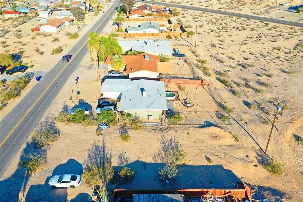 29 Palms, CA 92277,72347 El Paseo