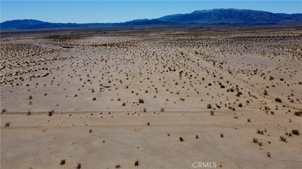 29 Palms, CA 92277,6 Topaz