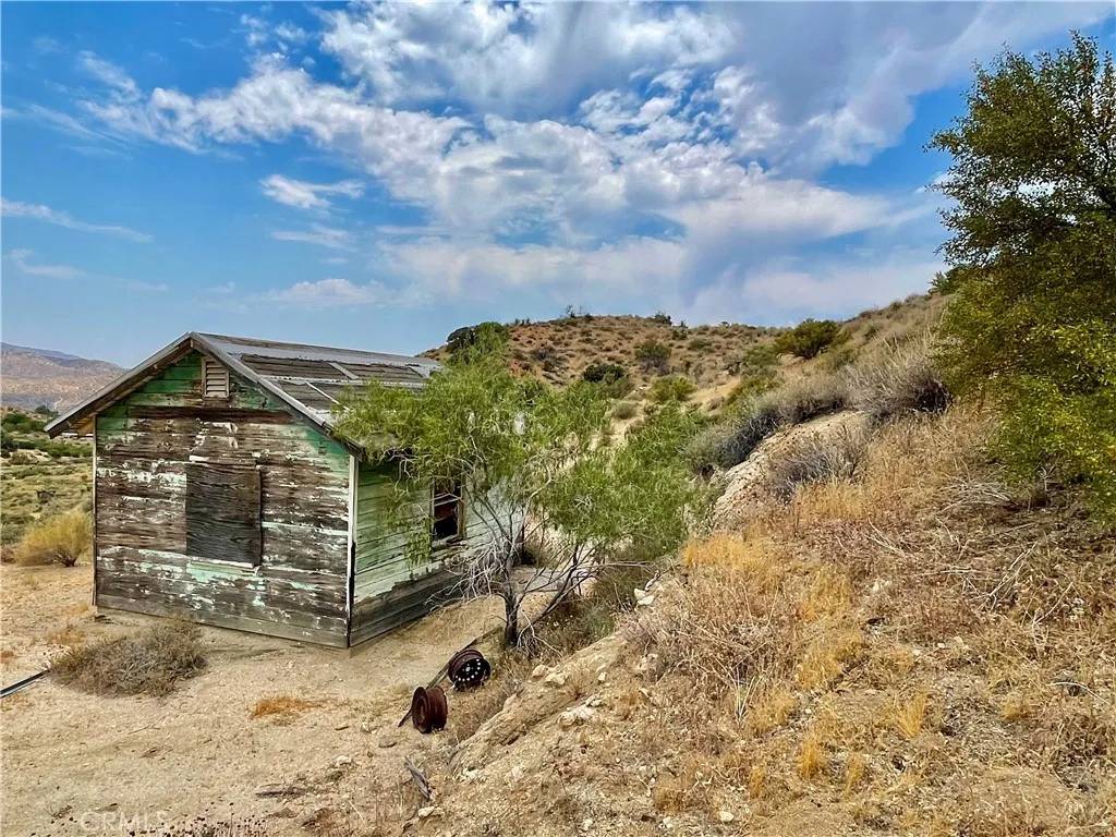 Morongo Valley, CA 92256,0 Pinon Ave