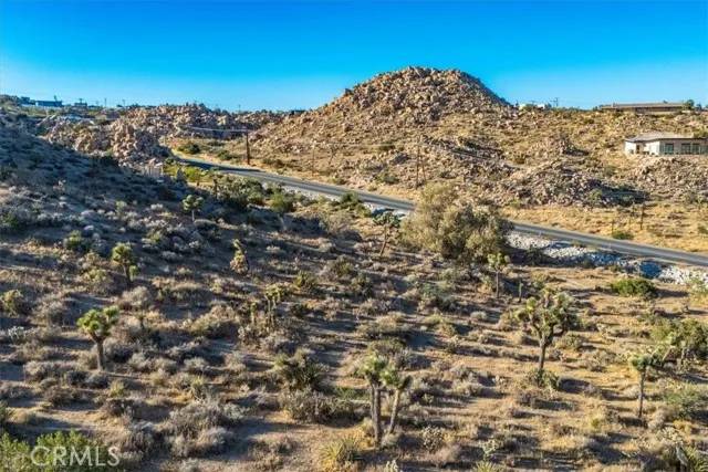 Yucca Valley, CA 92284,596 Buena Suerte