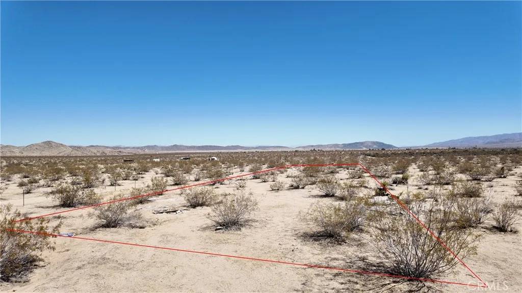 Joshua Tree, CA 92252,4112 Heavenly