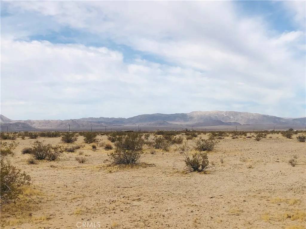 29 Palms, CA 92277,5 Diamond Bar