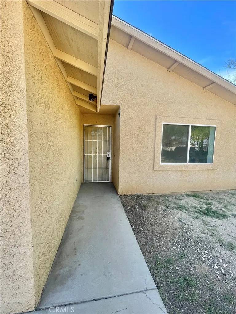 29 Palms, CA 92277,5932 La Buena Tierra Avenue