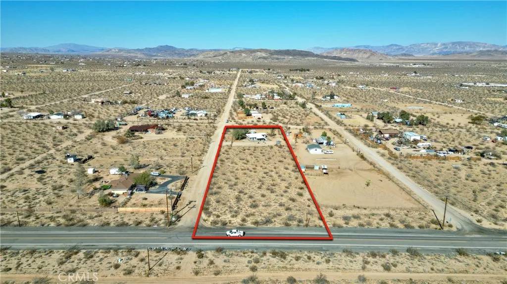Landers, CA 92285,915 Dakota Lane
