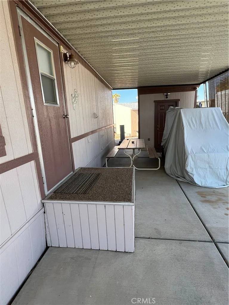 Needles, CA 92363,100 Marina Dr #52