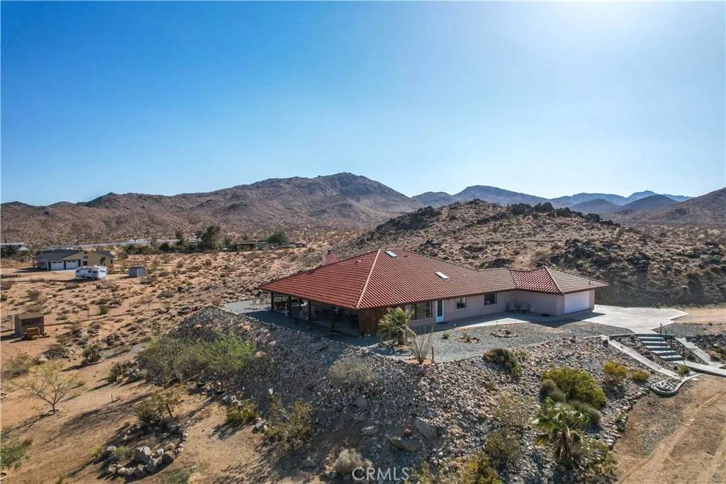 Landers, CA 92285,1388 N Jemez Trail
