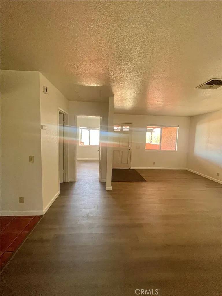 29 Palms, CA 92277,73627 Raymond Way