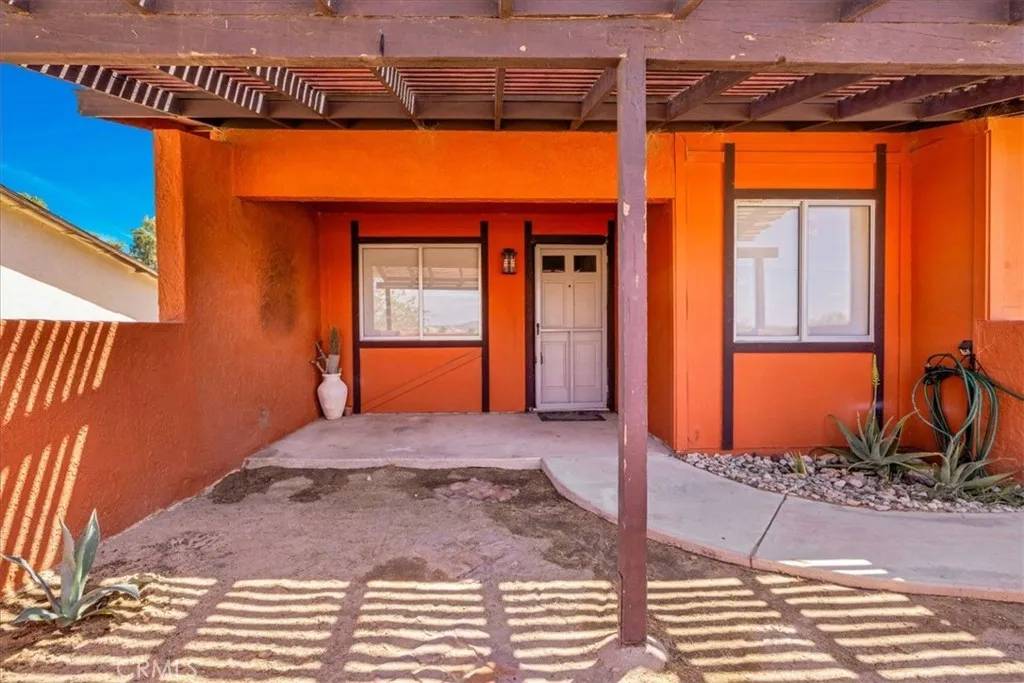 29 Palms, CA 92277,73627 Raymond Way