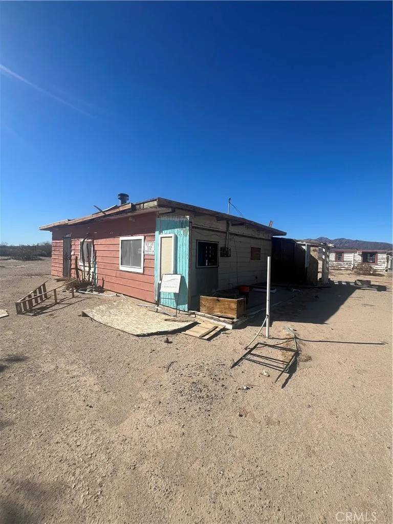 29 Palms, CA 92277,85352 Raymond Drive