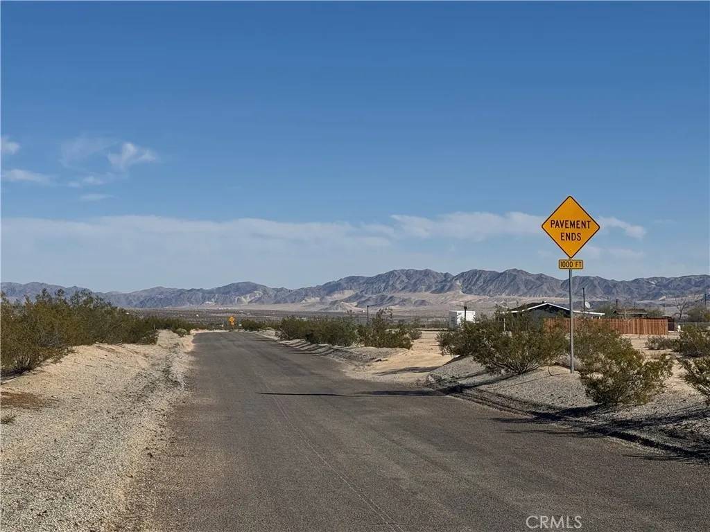 29 Palms, CA 92277,3492 Meldora