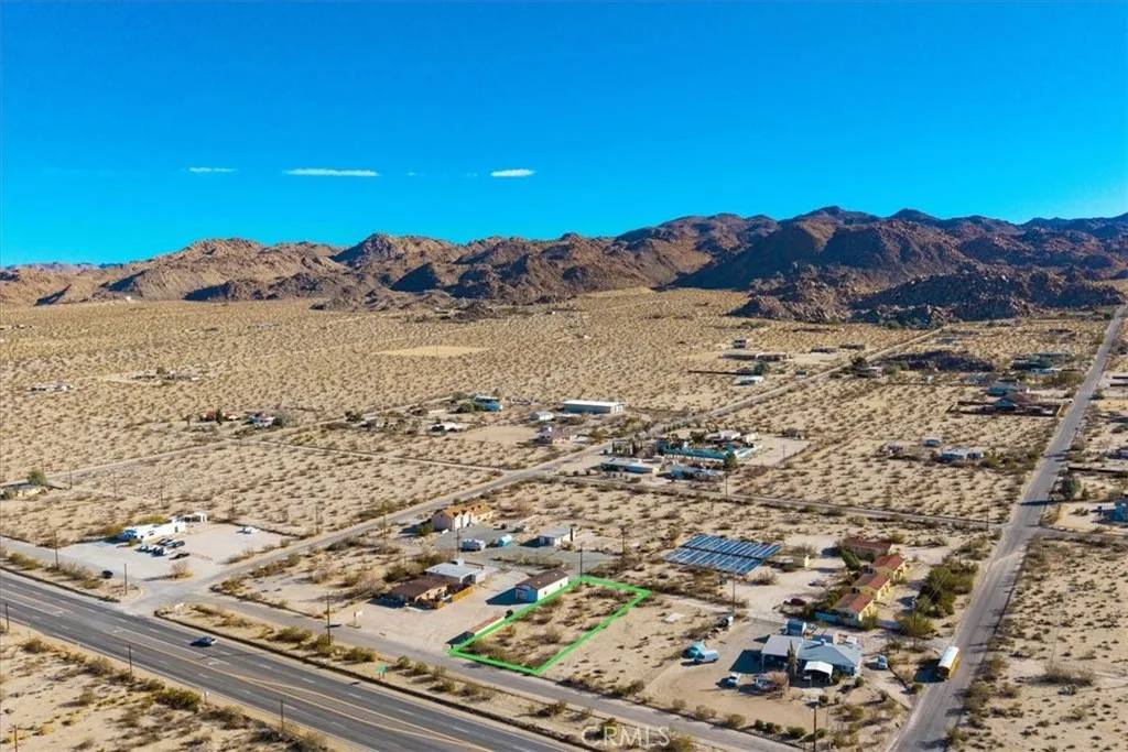Joshua Tree, CA 92252,65949 29 Palms