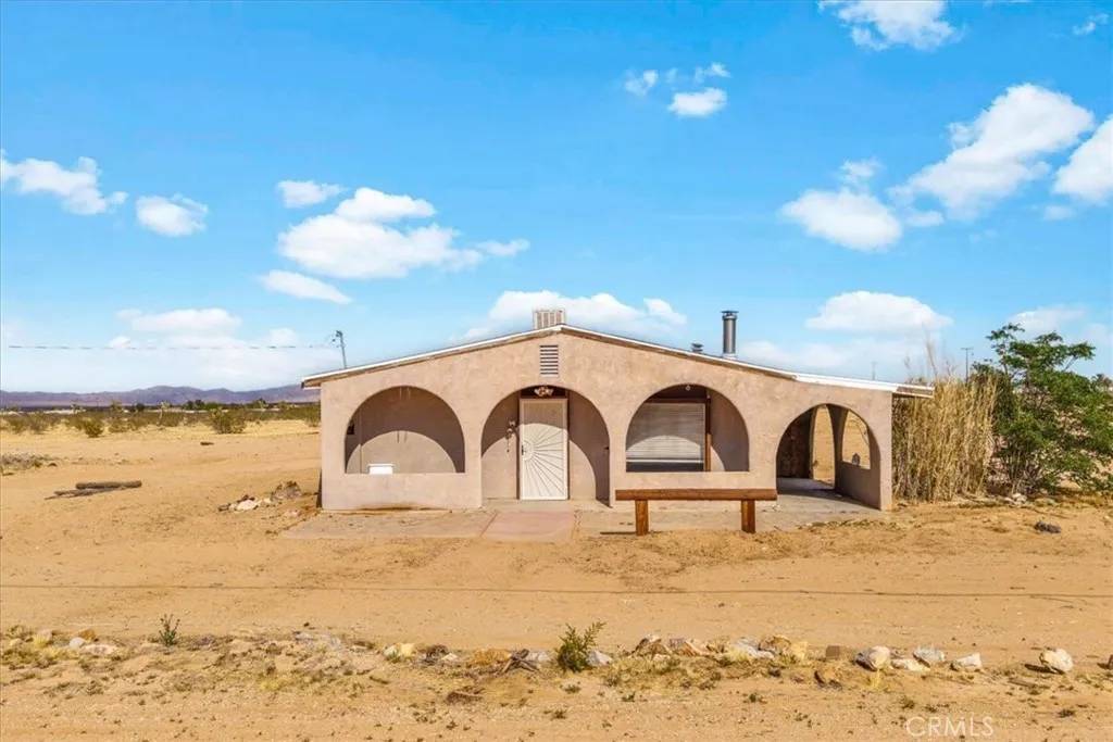 Landers, CA 92285,59724 Stearman Road