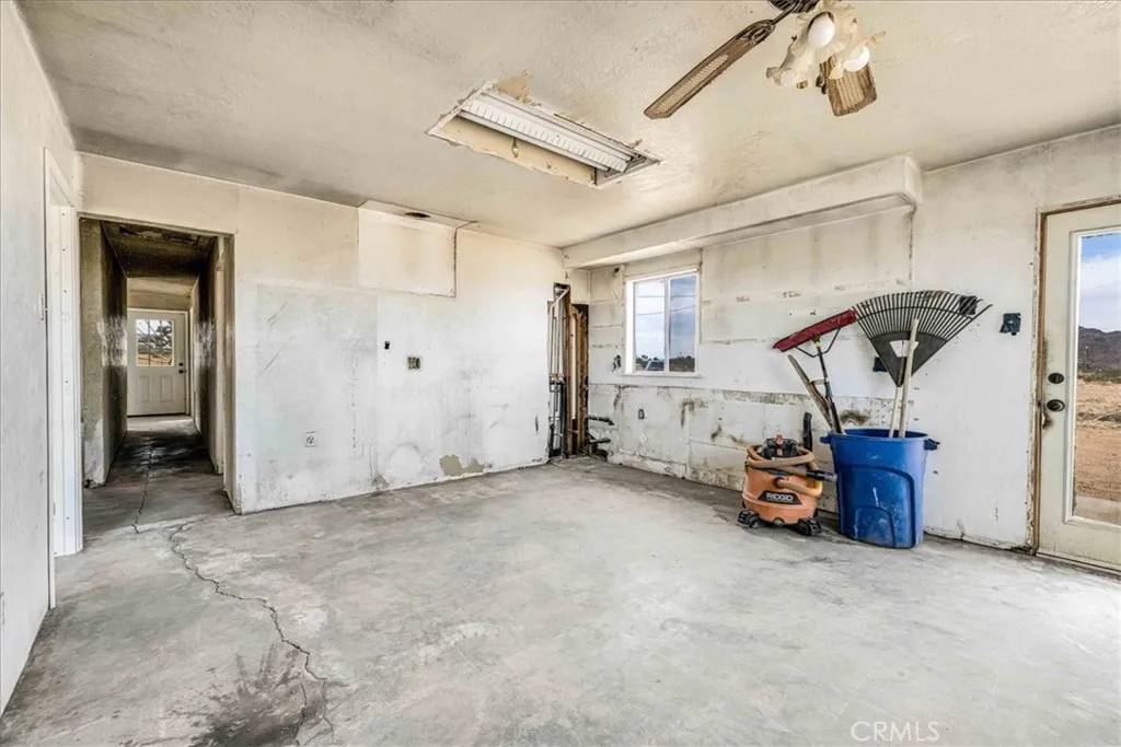 Landers, CA 92285,59724 Stearman Road