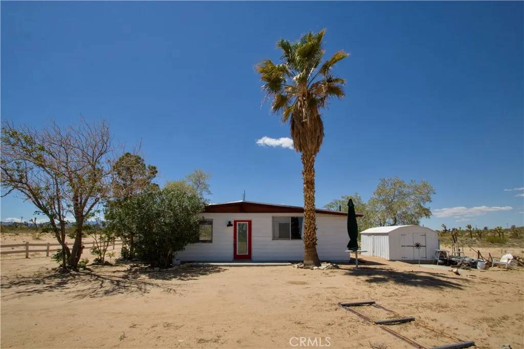 Landers, CA 92285,59460 Applegate Way