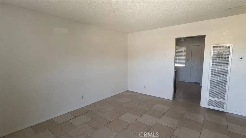 29 Palms, CA 92277,6587 Ocotillo Avenue