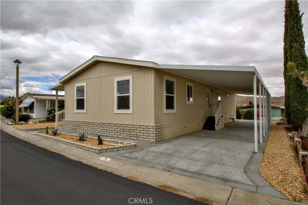Yucca Valley, CA 92284,7501 Palm Ave #131