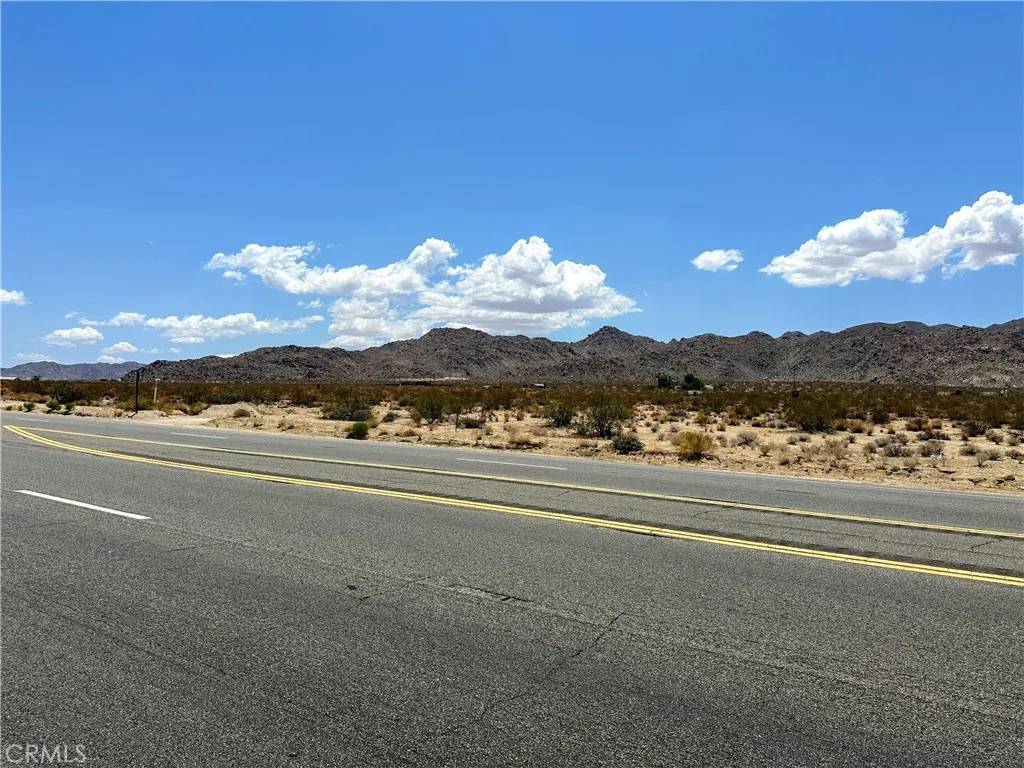 Joshua Tree, CA 92252,66500 29 Palms