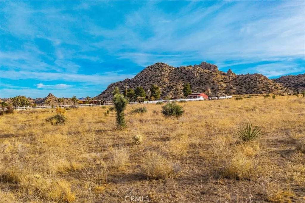 Pioneertown, CA 92268,59 Curtis