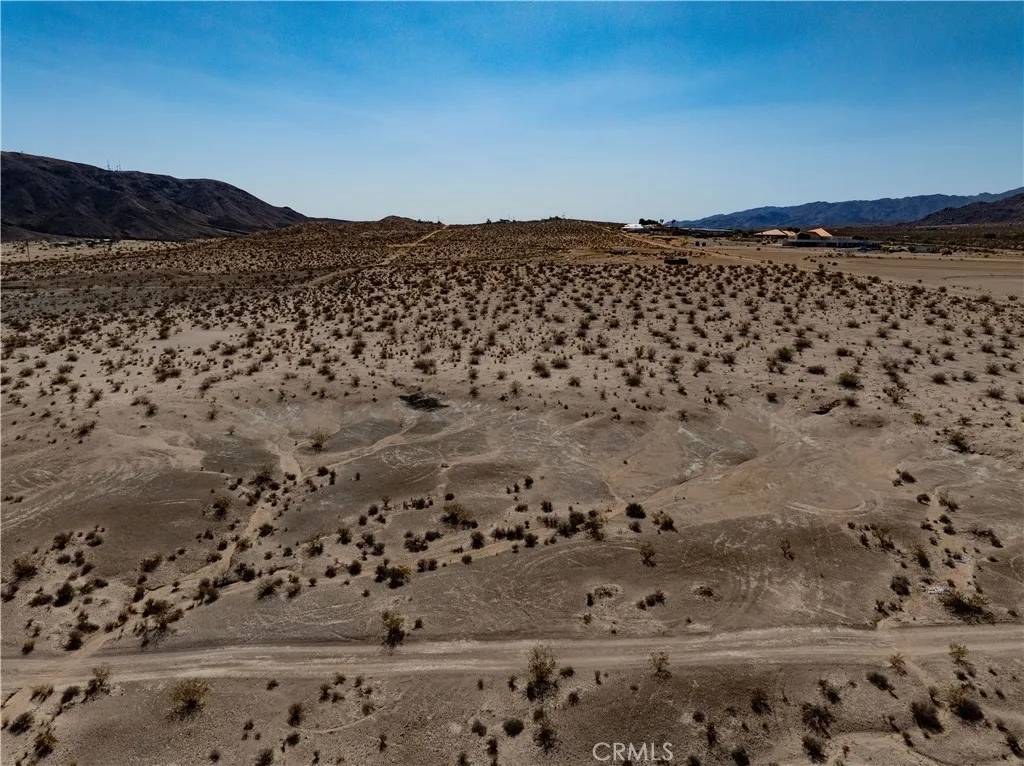 Joshua Tree, CA 92252,1142 Fran Lou