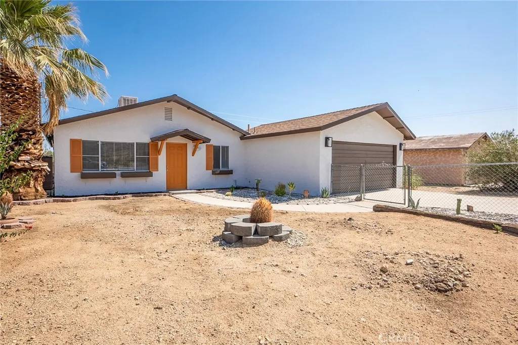 29 Palms, CA 92277,73570 Cedar Drive