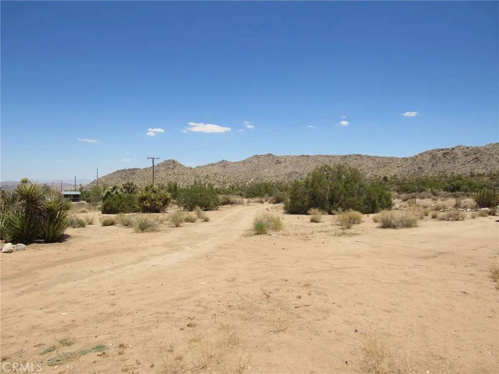 Yucca Valley, CA 92284,8626 La Contenta Road