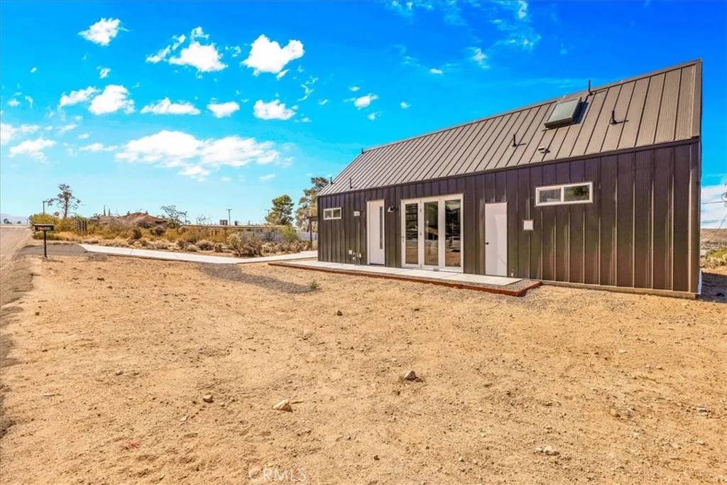 Joshua Tree, CA 92252,61850 Alta Mura Drive