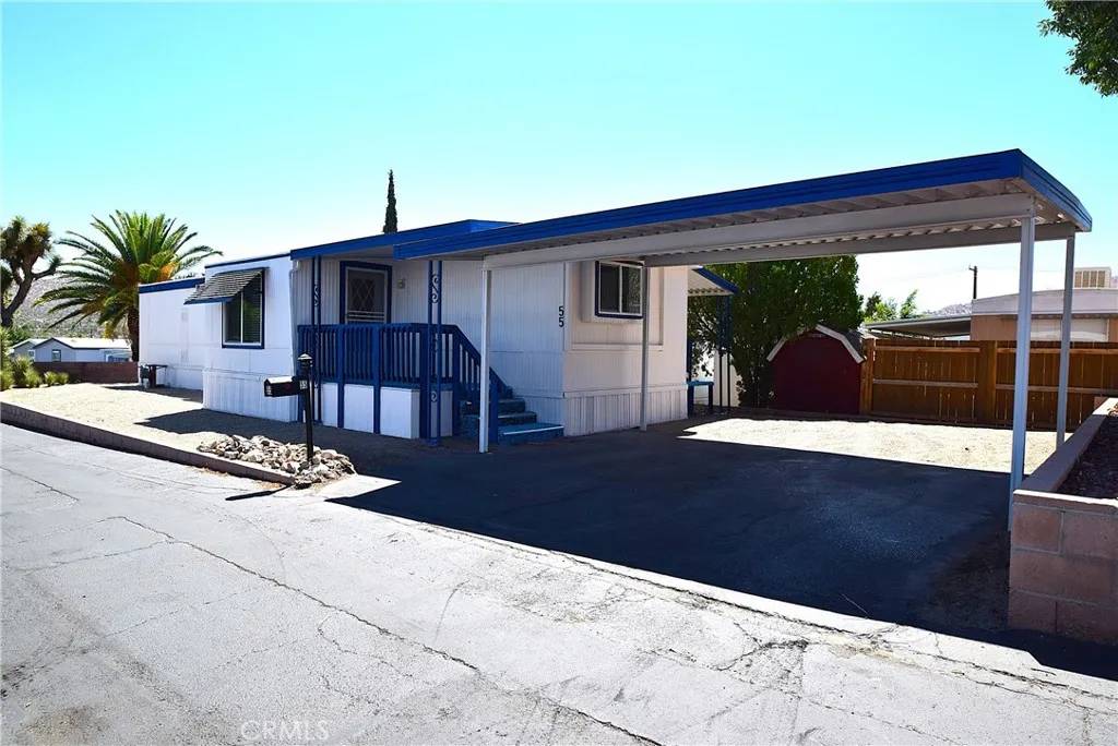 Yucca Valley, CA 92284,55524 Yucca #55