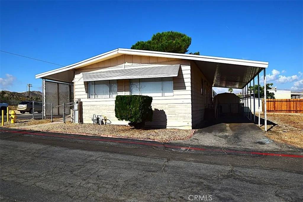 Yucca Valley, CA 92284,7425 Church #126