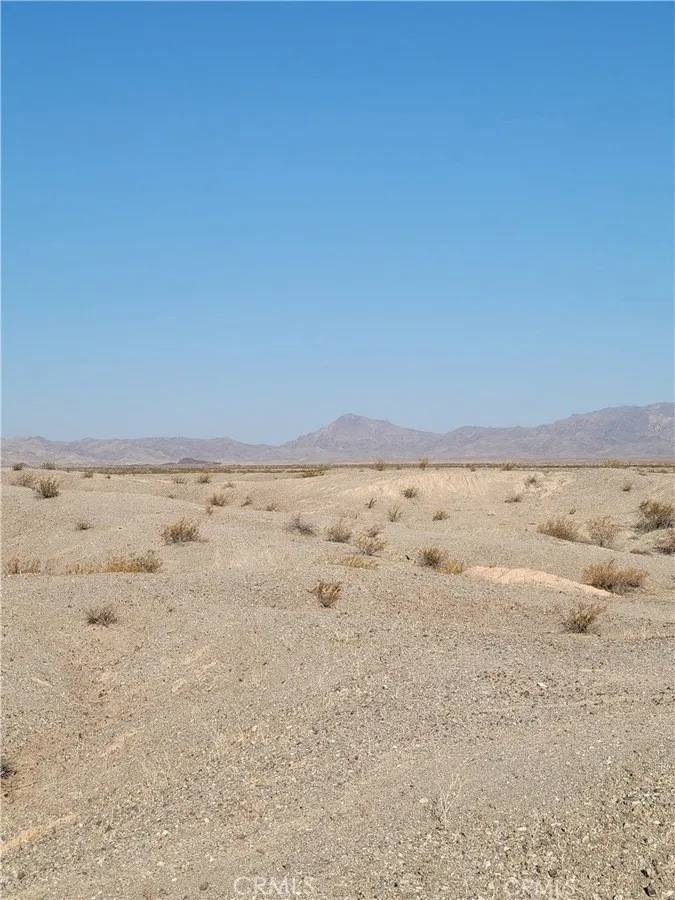 Needles, CA 92363,22222 Hwy 95