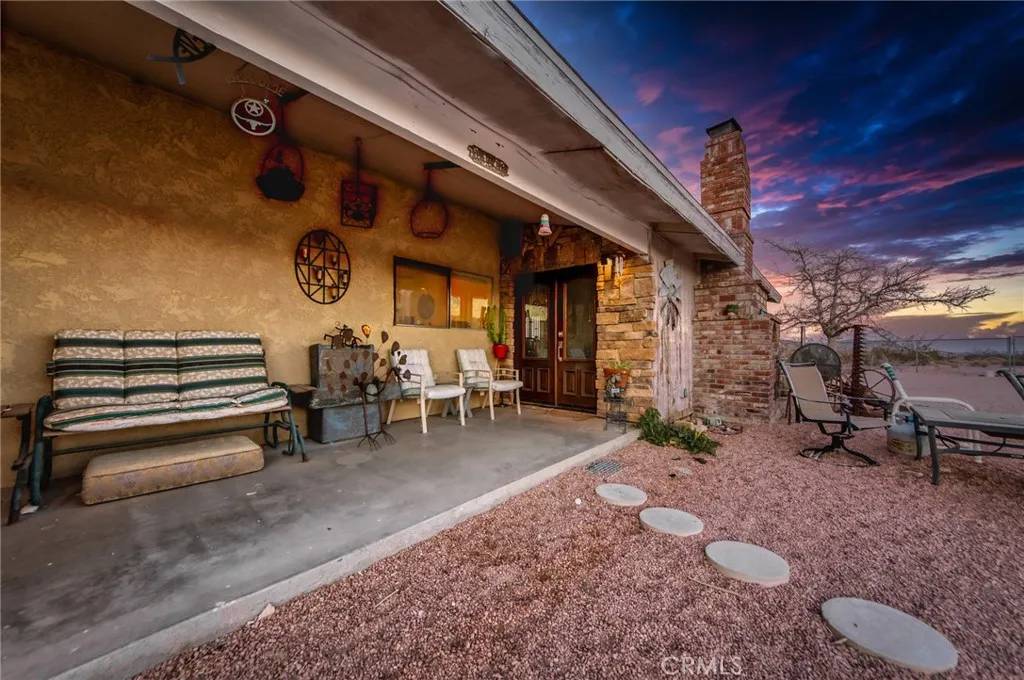 Landers, CA 92285,55576 Valley View Road