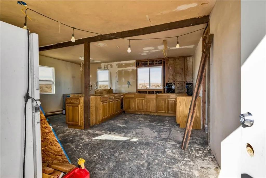 29 Palms, CA 92277,67980 Valle Vista Road