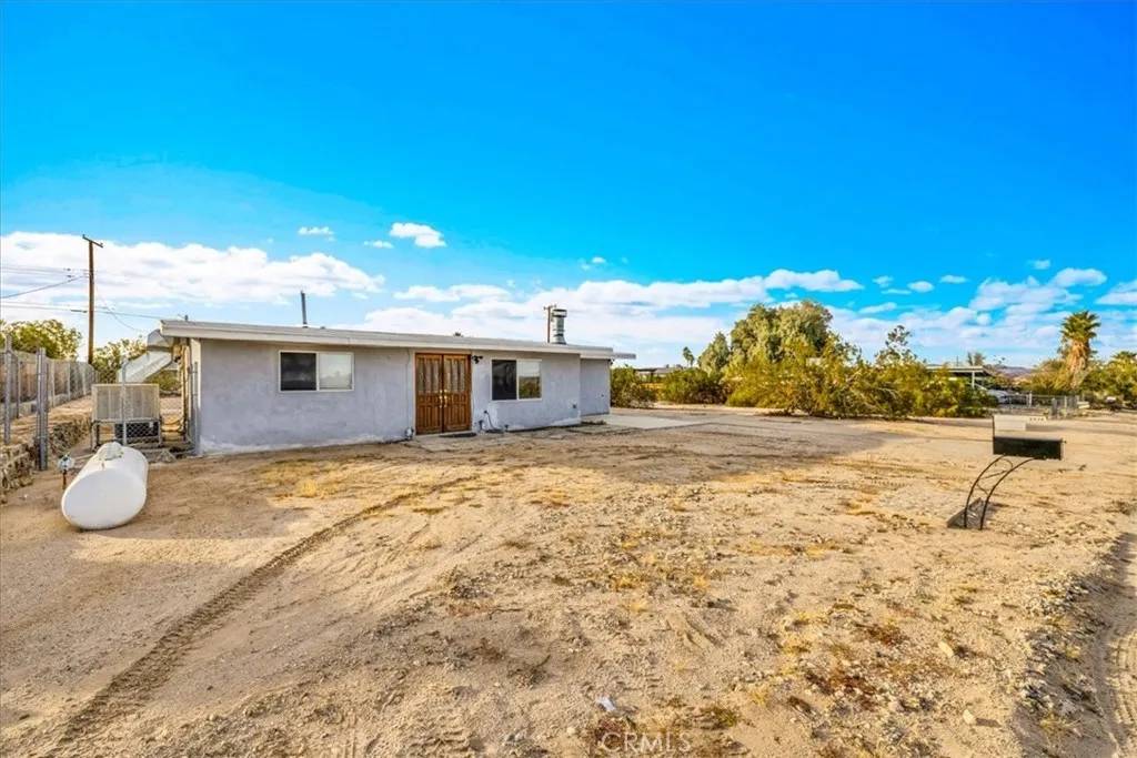 29 Palms, CA 92277,6636 Sahara