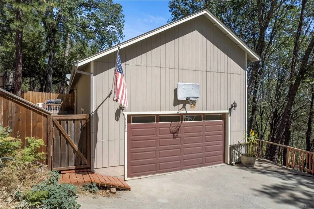 Loch Lomond, CA 95461,11236 Loch Lomond Road