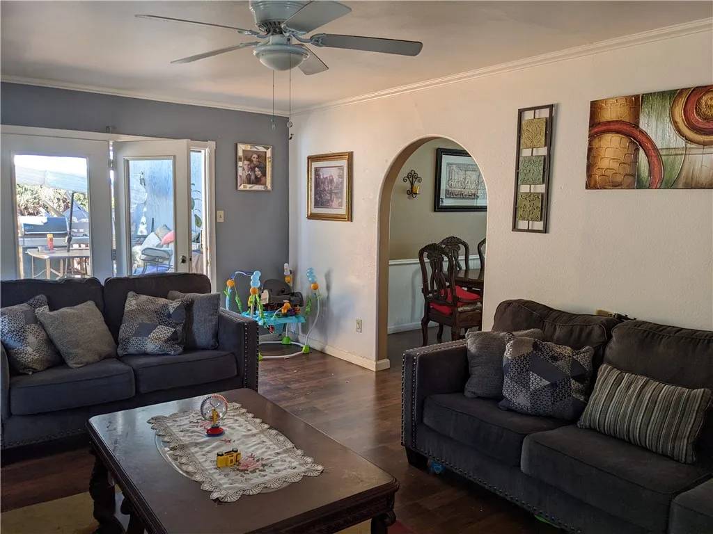 Clearlake Oaks, CA 95423,12518 Oak Street