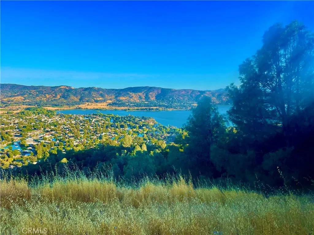 Clearlake Oaks, CA 95423,12403 Alta Vista