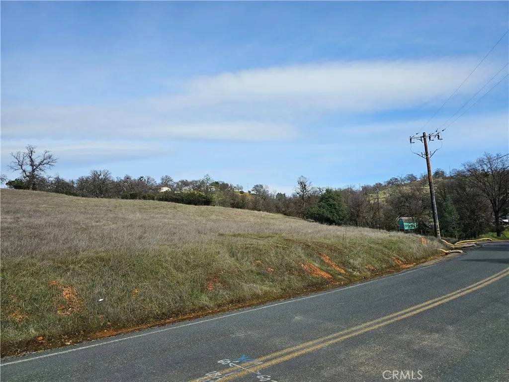 Clearlake Oaks, CA 95423,1930 New Long Valley