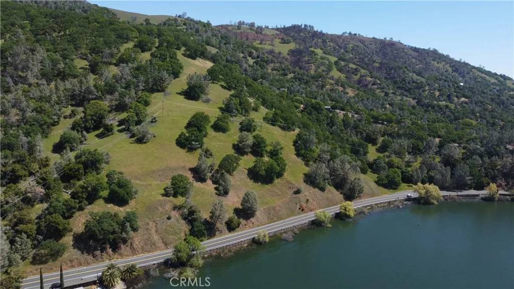 Clearlake Oaks, CA 95423,9725 E Highway 20