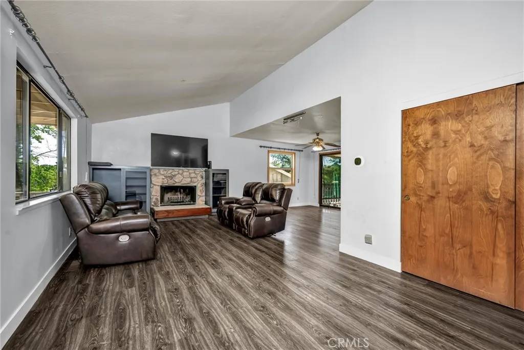 Hidden Valley Lake, CA 95467,19333 Raven Hill Rd.