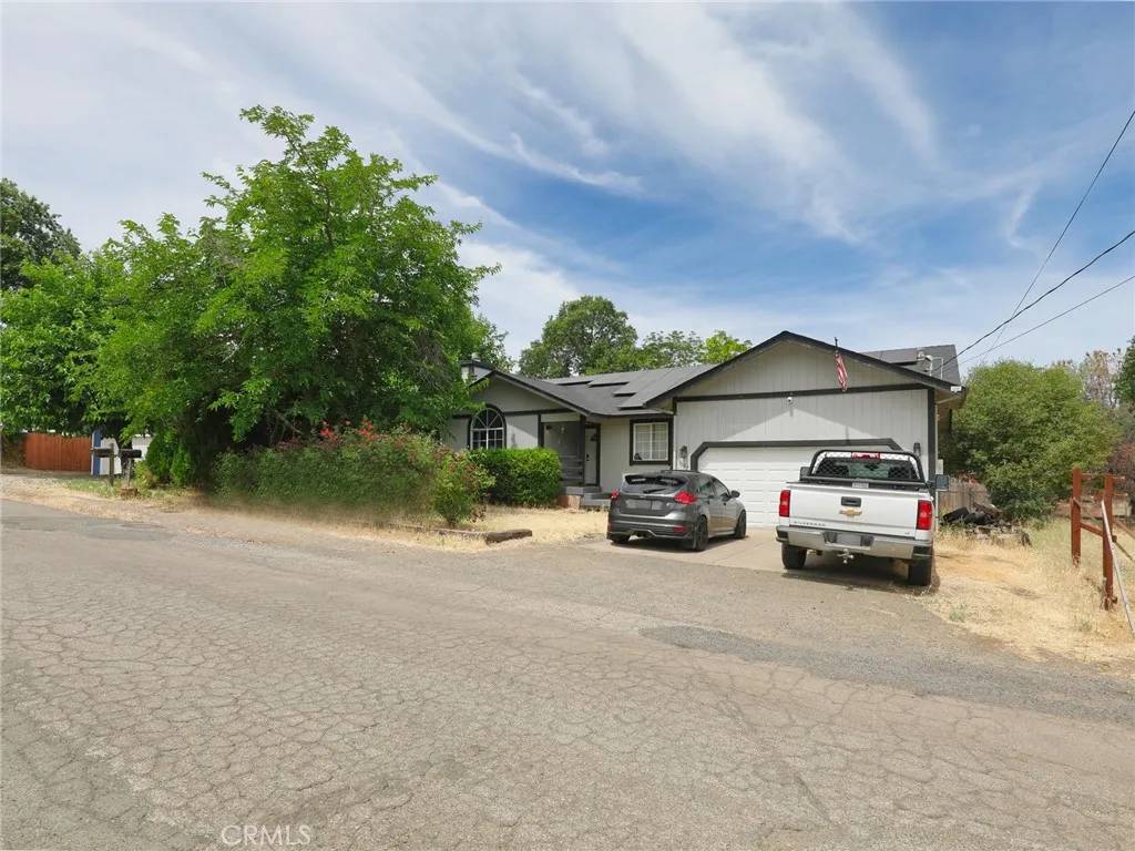 Clearlake, CA 95422,3687 Madison Drive