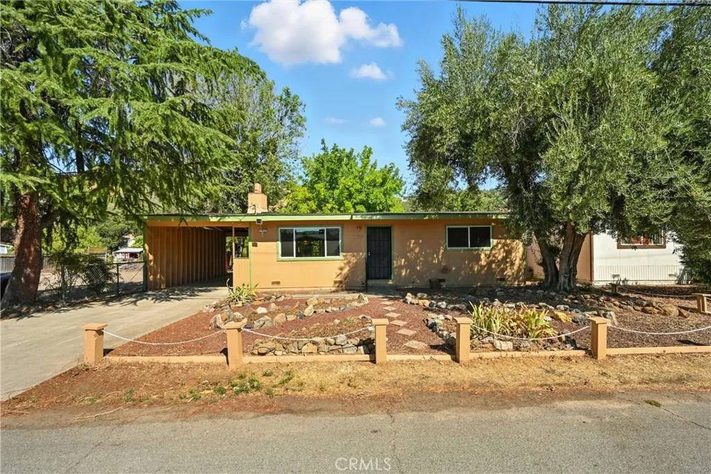 Clearlake Oaks, CA 95423,12742 Shoreview Drive