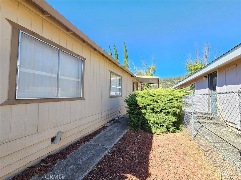 Clearlake Oaks, CA 95423,13924 Chestnut Lane