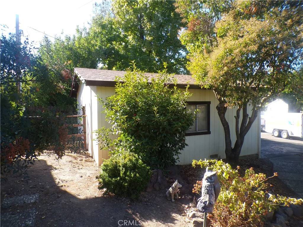 Lower Lake, CA 95457,10122 Bell