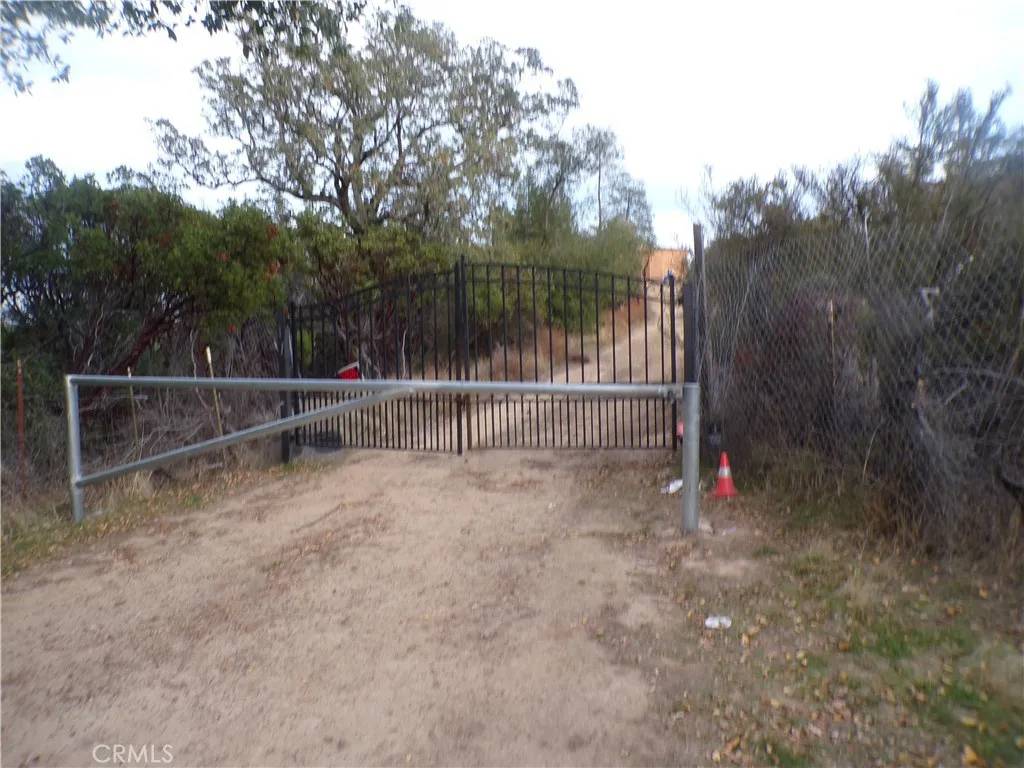 Lower Lake, CA 95457,12758 Riata