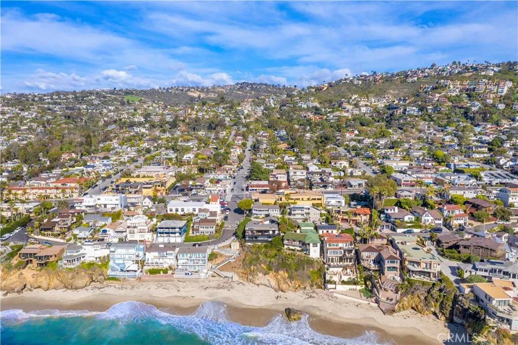 Laguna Beach, CA 92651,1810 Ocean Way