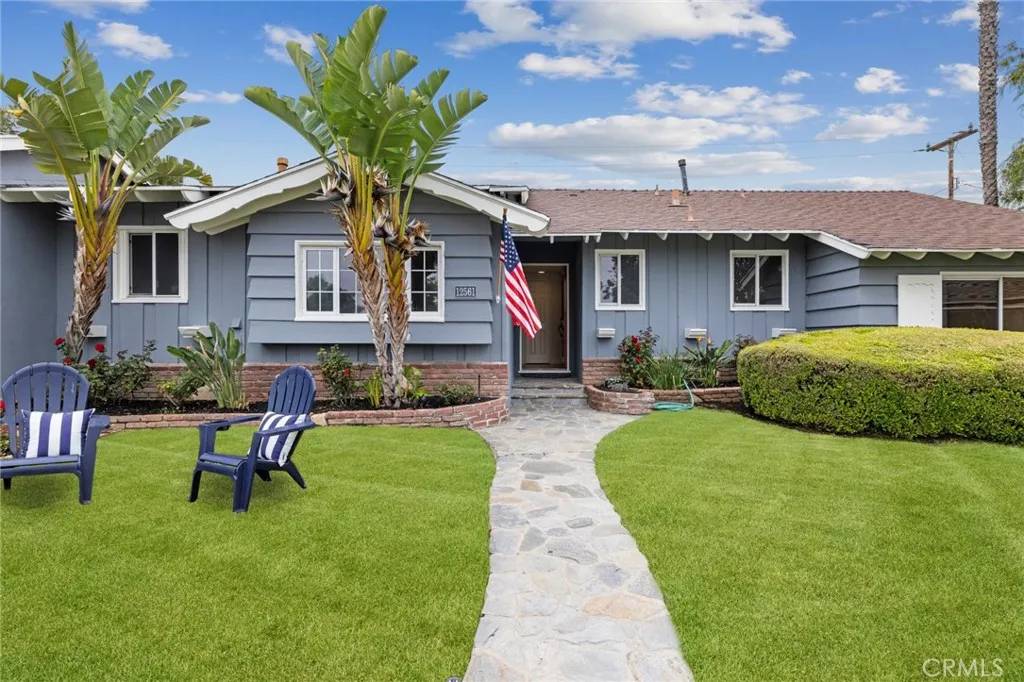 Tustin, CA 92780,12561 Woodlawn Avenue