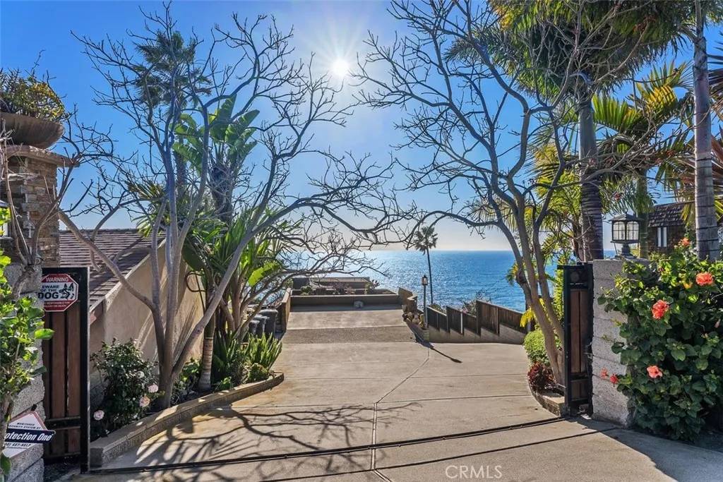 Laguna Beach, CA 92651,31995 Coast Hwy.