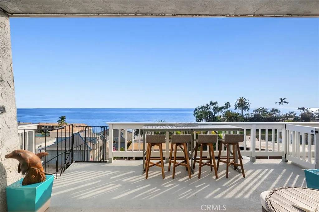 Laguna Beach, CA 92651,716 Cliff Drive