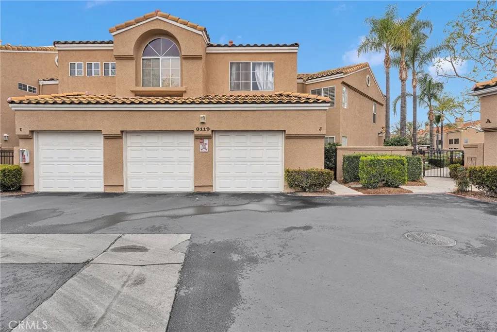 Ontario, CA 91761,3119 Milano #J